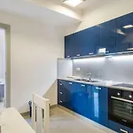 Apartment The Whitestone *
