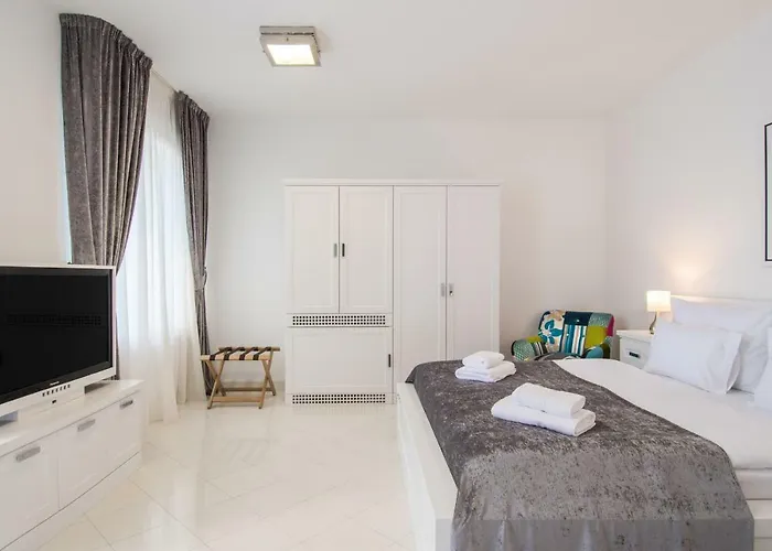 Lägenhet The Whitestone *